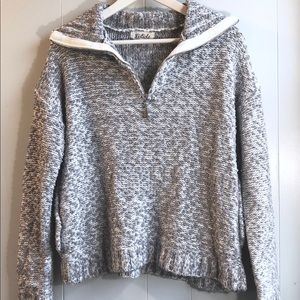 Half zip Listicle sweater size small with pockets